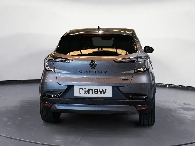 Nuevo Renault Captur Esprit Alpine 160 CV (117 kW) 2026 Gris SUV