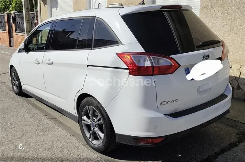 Usado Ford Grand C-Max Business Edition 95 CV (69 kW) 2019 Blanco Monovolumen