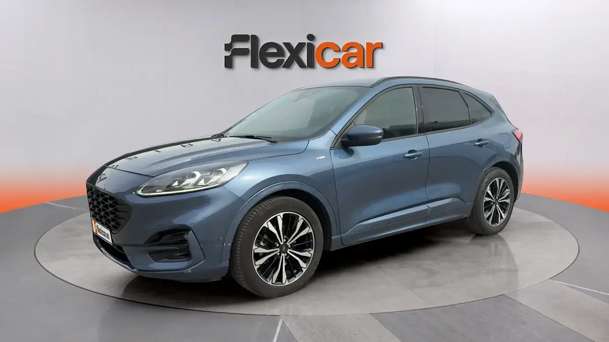 Usado Ford Kuga ST-Line X 150 CV (110 kW) 2022 Gris SUV