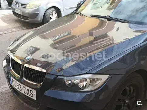 Usado BMW 318 122 CV (89 kW) 2006 Azul Berlina