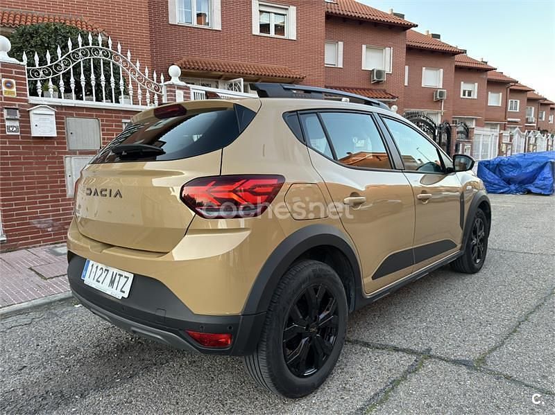 Occasion Dacia Sandero Expression 101 ch (74 kW) 2025 Beige Berline