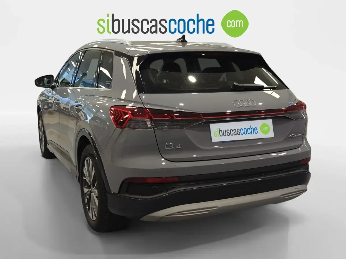 Usado Audi Q4 e-tron Advanced Plus 110 kW (150 CV) 2025 Gris/plata SUV