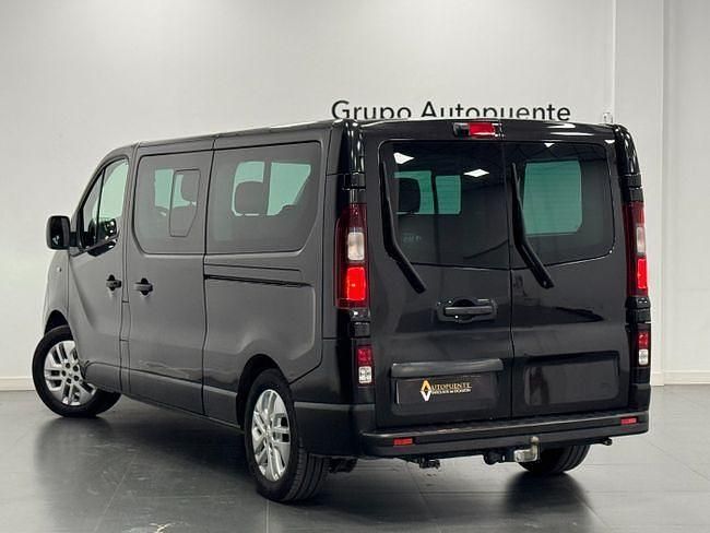 Usado Renault Trafic LIMITED 145 CV (106 kW) 2020 Negro Monovolumen