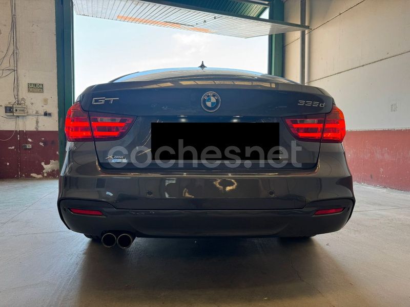 Negro Usado 2015 BMW 335 Gran Turismo Berlina | 24.000 € - Imagen 1/4