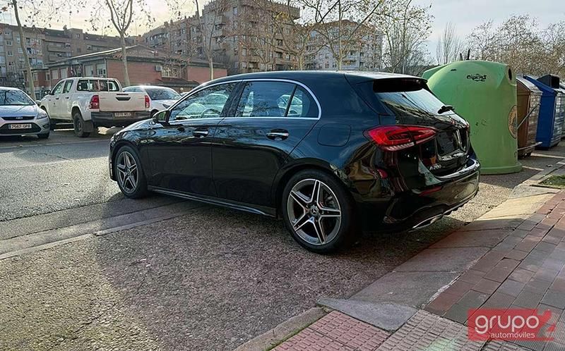 Usado Mercedes A200 163 CV (119 kW) 2019 Negro Berlina