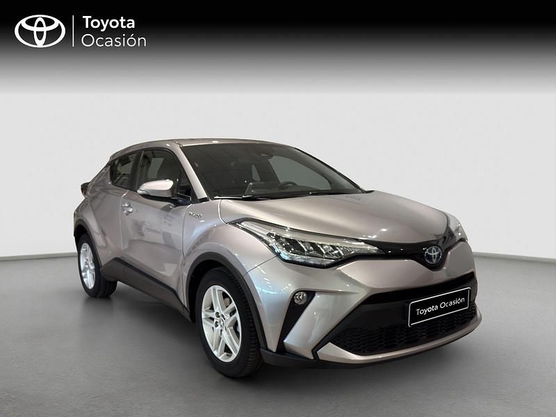 Usado Toyota C-HR Active 122 CV (89 kW) 2021 Gris / plata SUV