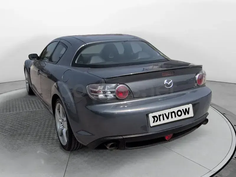 Usado Mazda RX8 231 CV (169 kW) 2006 Gris Utilitario