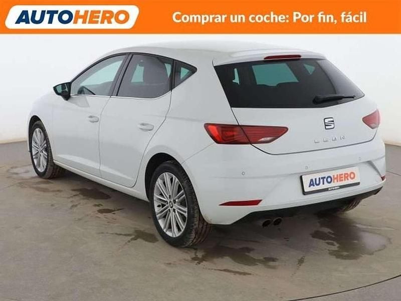 Usado Seat Leon XCELLENCE 125 CV (91 kW) 2017 Blanco Berlina