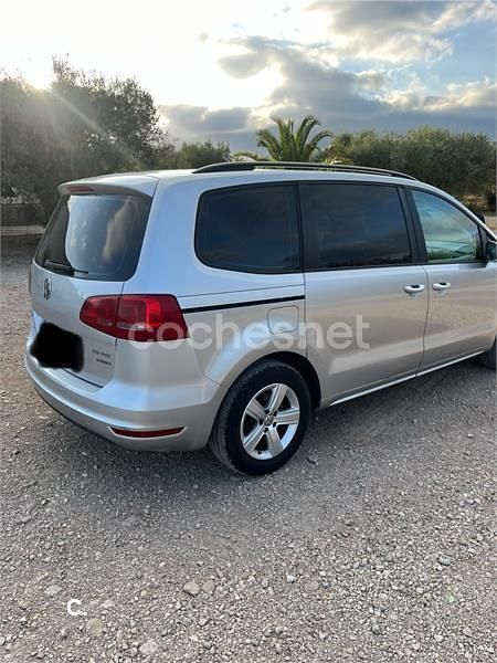Usado VW Sharan Advance 140 CV (102 kW) 2011 Gris / plata Monovolumen