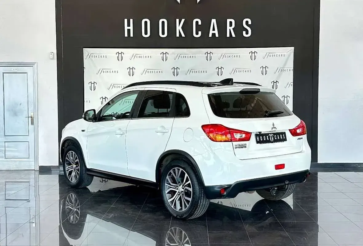 Usado Mitsubishi ASX Motion 117 CV (86 kW) 2017 Blanco SUV