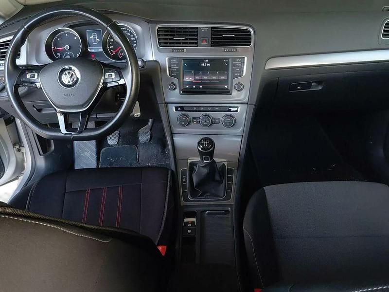 Usado VW Golf VII Advance 110 CV (80 kW) 2016