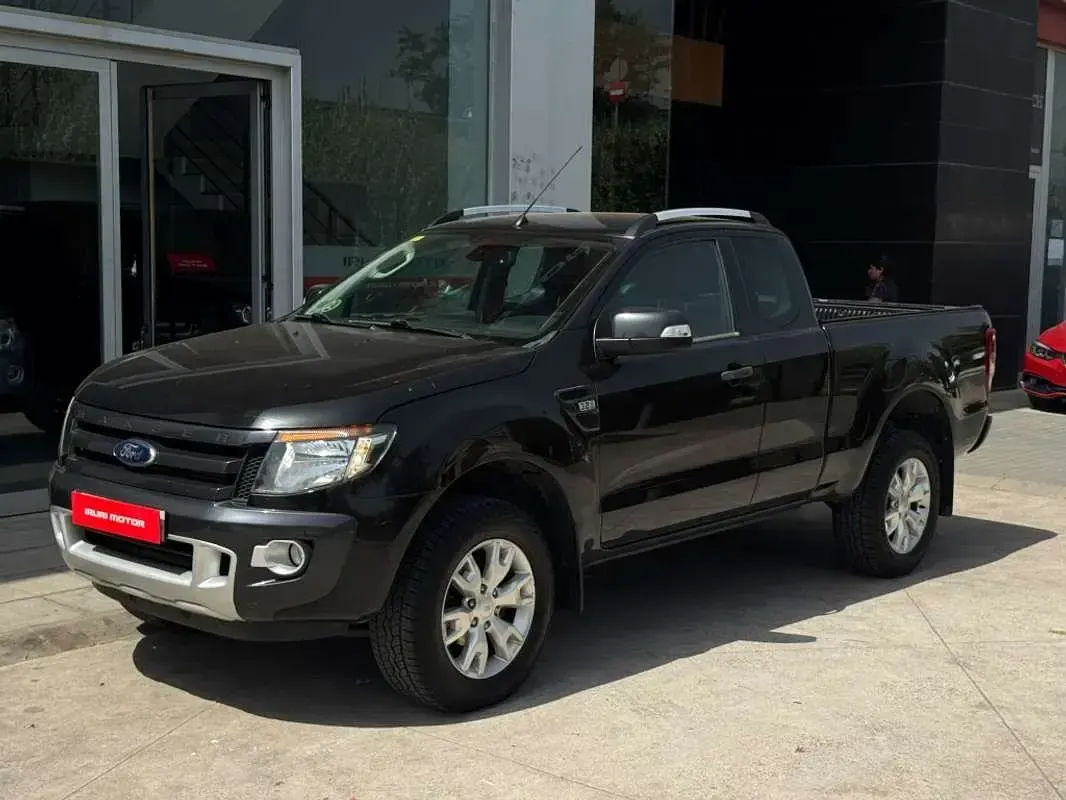 Usado Ford Ranger Wildtrack 200 CV (147 kW) 2014 Negro Pickup/Camioneta