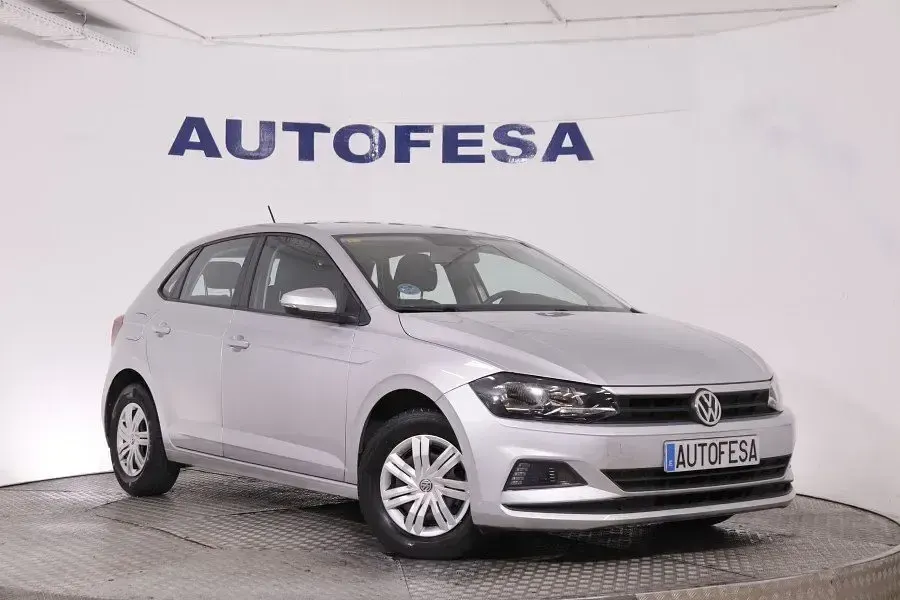 Usado VW Polo United 80 CV (58 kW) 2019 Plata Utilitario