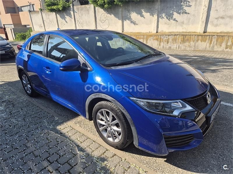 Usado Honda Civic Comfort Plus 100 CV (73 kW) 2015 Azul Berlina
