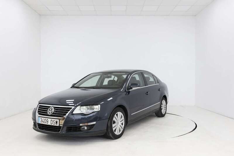 Azul Usado 2005 VW Passat Advance Berlina | 8400 € (Caro) - Imagen 1/4