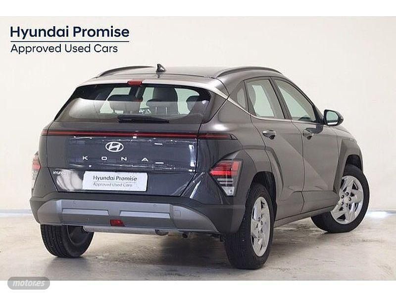 Usado Hyundai Kona 120 CV (88 kW) 2024 Rojo SUV