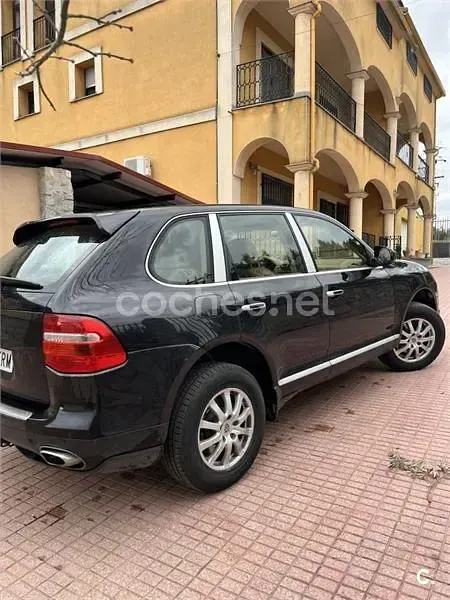 Usado Porsche Cayenne 250 CV (183 kW) 2007 Negro SUV