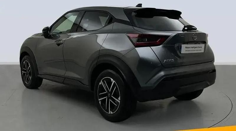 Usado Nissan Juke N-Connecta 114 CV (83 kW) 2024 Lunar white (metalizado) SUV