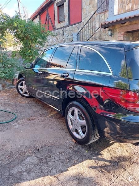Usado Mercedes R320 224 CV (164 kW) 2007 Negro Monovolumen