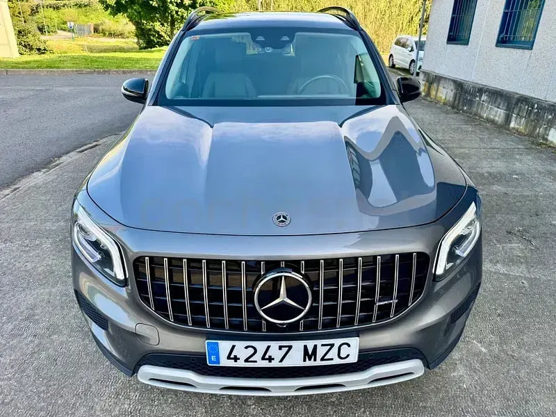 Usado Mercedes GLB200 150 CV (110 kW) 2020 Gris / plata SUV