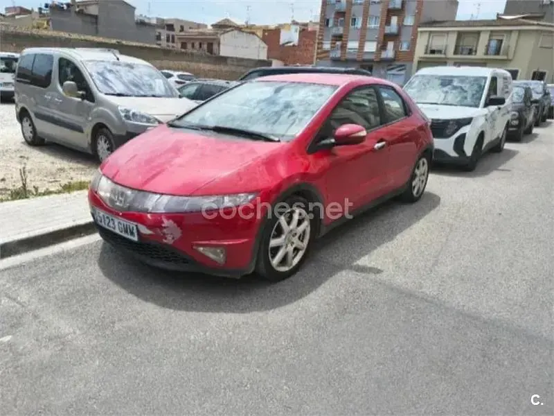 Usado Honda Civic Sport 140 CV (102 kW) 2009 Rojo Berlina