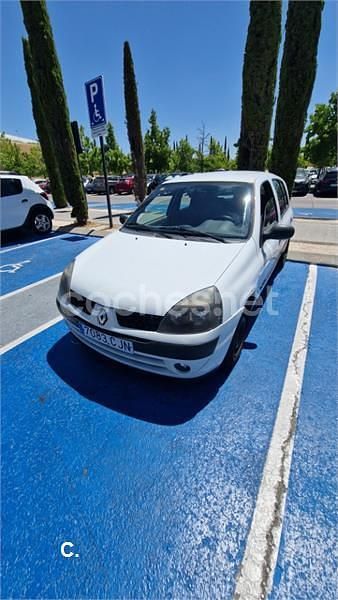 Blanco Usado 2003 Renault Clio II Expression Berlina | 1050 € (Buen precio) - Imagen 1/4