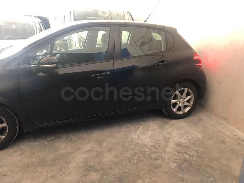 Brugt Peugeot 208 Access 82 HK (60 kW) 2013 Sort Hatchback