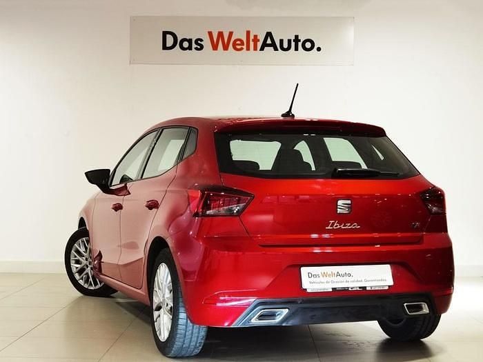 Rojo Usado 2025 Seat Ibiza FR | 18.480 € (Precio justo) - Imagen 1/4