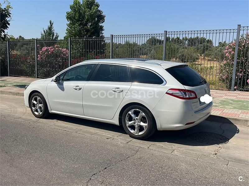 Blanco Usado 2014 Peugeot 508 Active Familiar | 9800 € (Caro) - Imagen 1/4