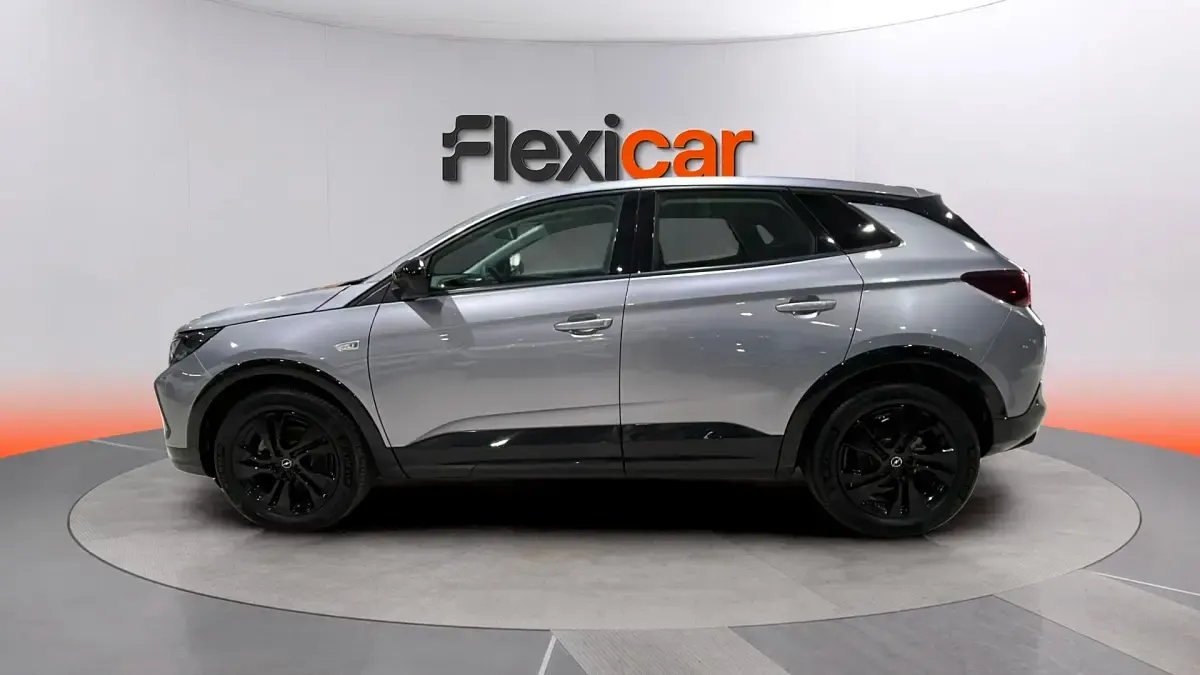 Käytetty Opel Grandland X S 131 HP (96 kW) 2024 Harmaa Katumaasturi