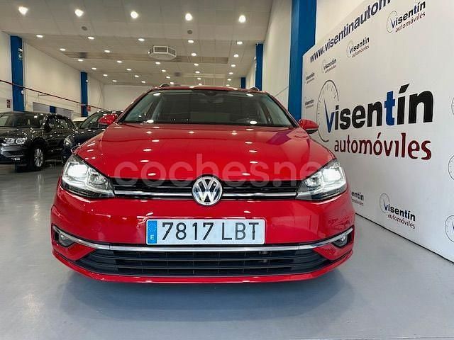 Usado VW Golf VII Advance 150 CV (110 kW) 2019 Rojo Familiar