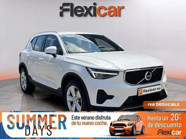 Blanco Usado 2024 Volvo XC40 Core SUV | 31.990 € (Precio justo) - Imagen 1/4