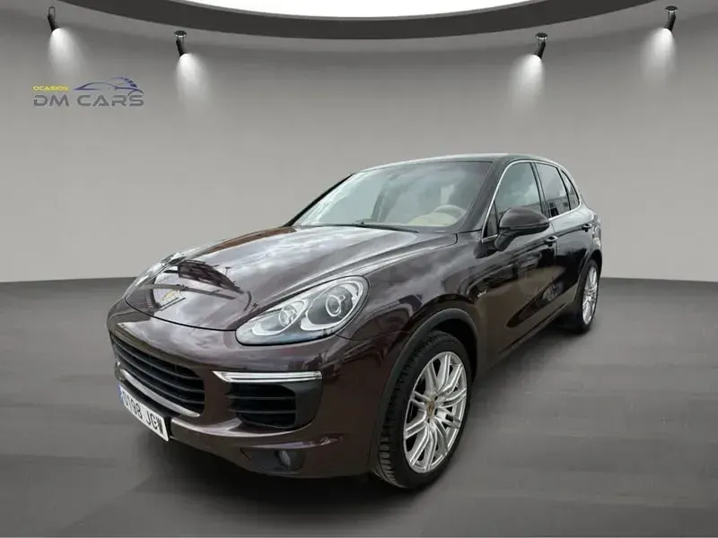 Usado Porsche Cayenne Diesel 262 CV (192 kW) 2015 Marrón SUV