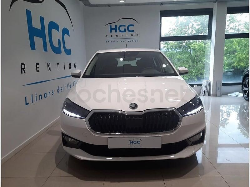 Usado Skoda Fabia Ambition 110 CV (80 kW) 2024 Blanco Utilitario