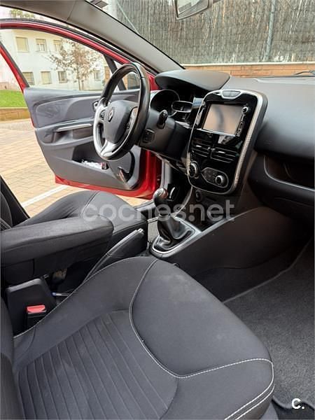 Rojo Usado 2016 Renault Clio IV LIMITED Berlina | 7250 € (Buen precio) - Imagen 1/4