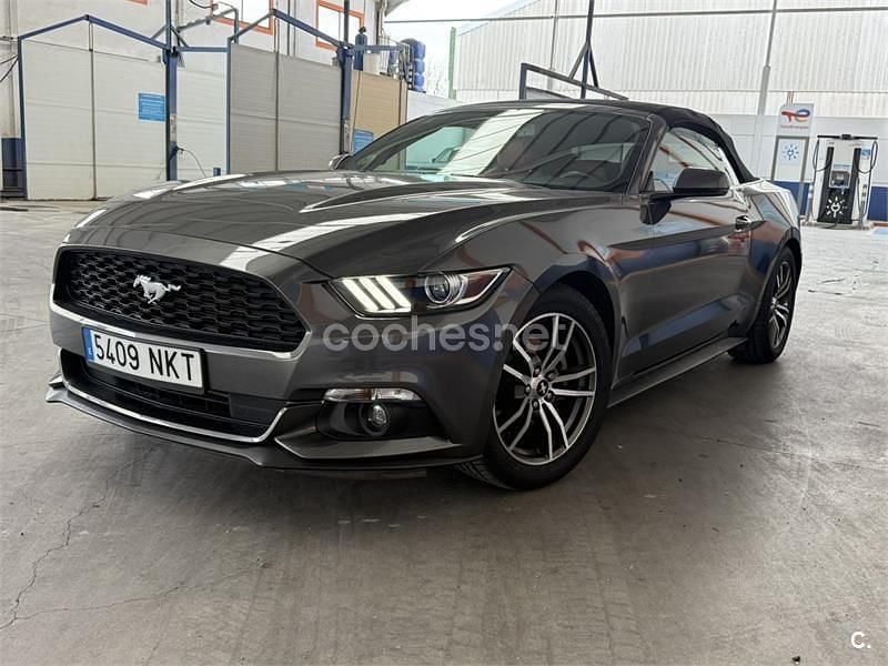 Usado Ford Mustang 310 CV (228 kW) 2017 Negro Descapotable