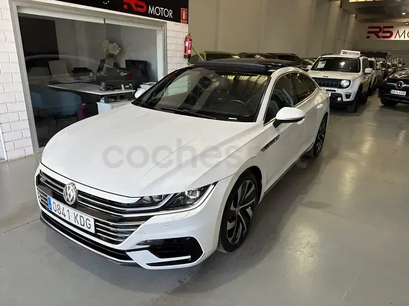 Usado VW Arteon R-line 239 CV (175 kW) 2017 Blanco Utilitario