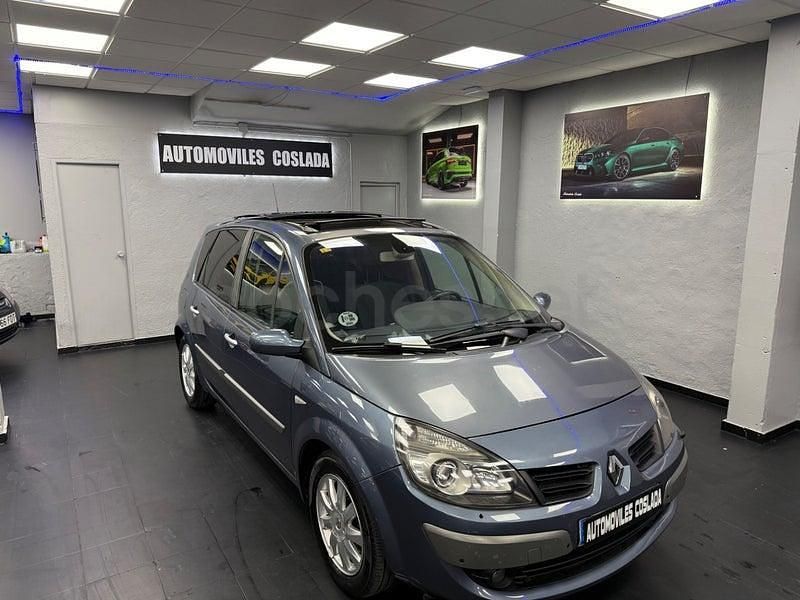 Usado Renault Scénic III Privilege 150 CV (110 kW) 2009 Gris / plata Monovolumen