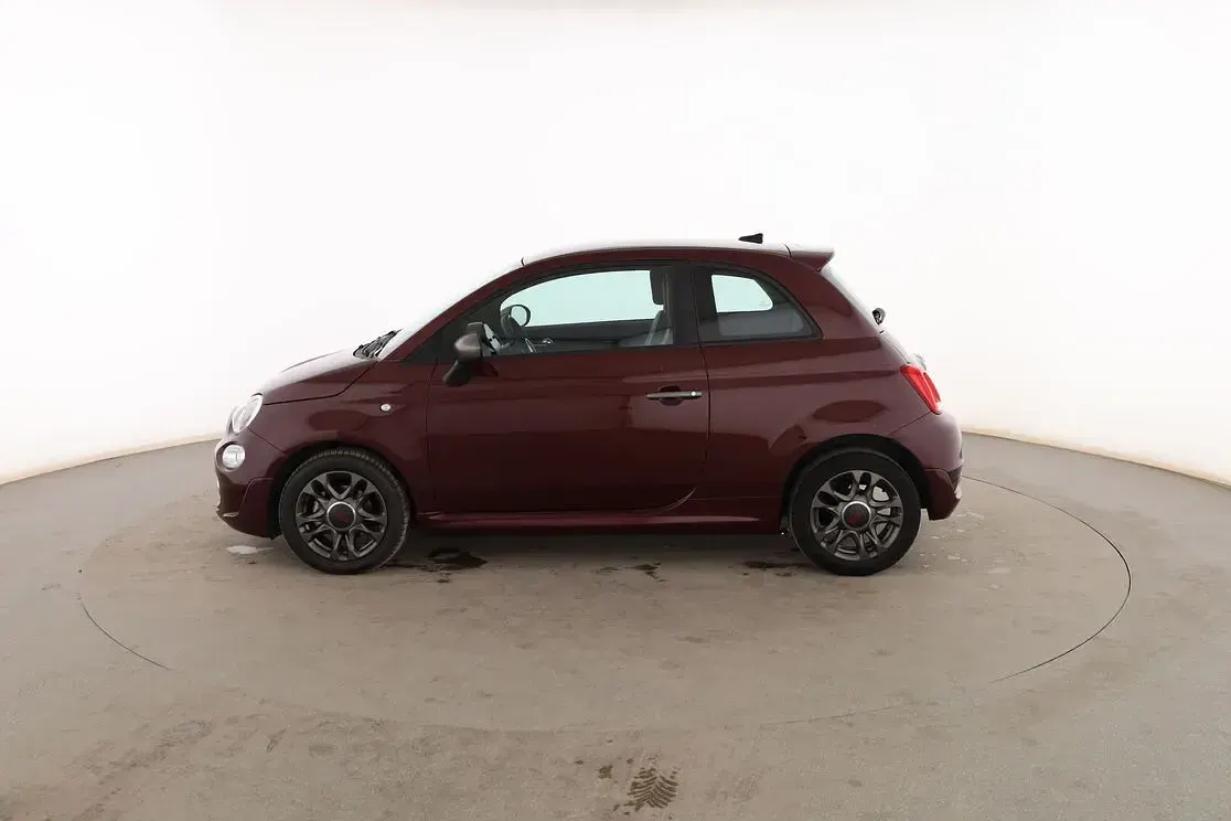 Usado Fiat 500 Sport 70 CV (51 kW) 2020 Morado Berlina