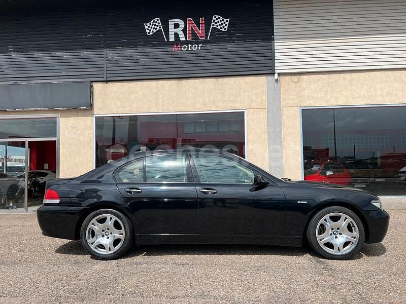 Usado BMW 745 333 CV (244 kW) 2005 Negro Berlina