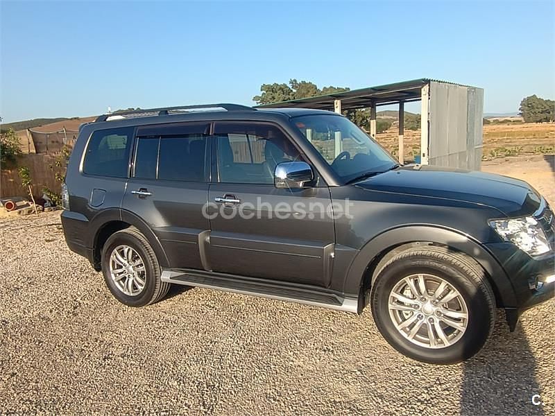 Azul Usado 2016 Mitsubishi Montero SUV | 22.000 € - Imagen 1/4