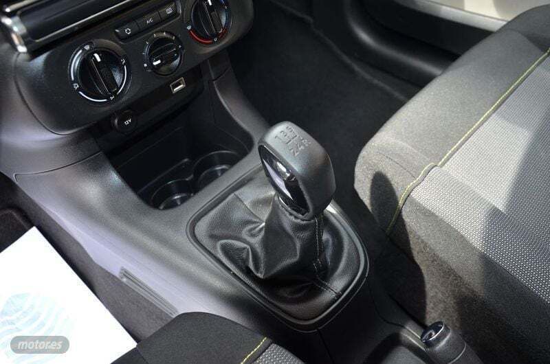 Usado Citroën C3 Feel 100 CV (73 kW) 2020 Blanco Utilitario