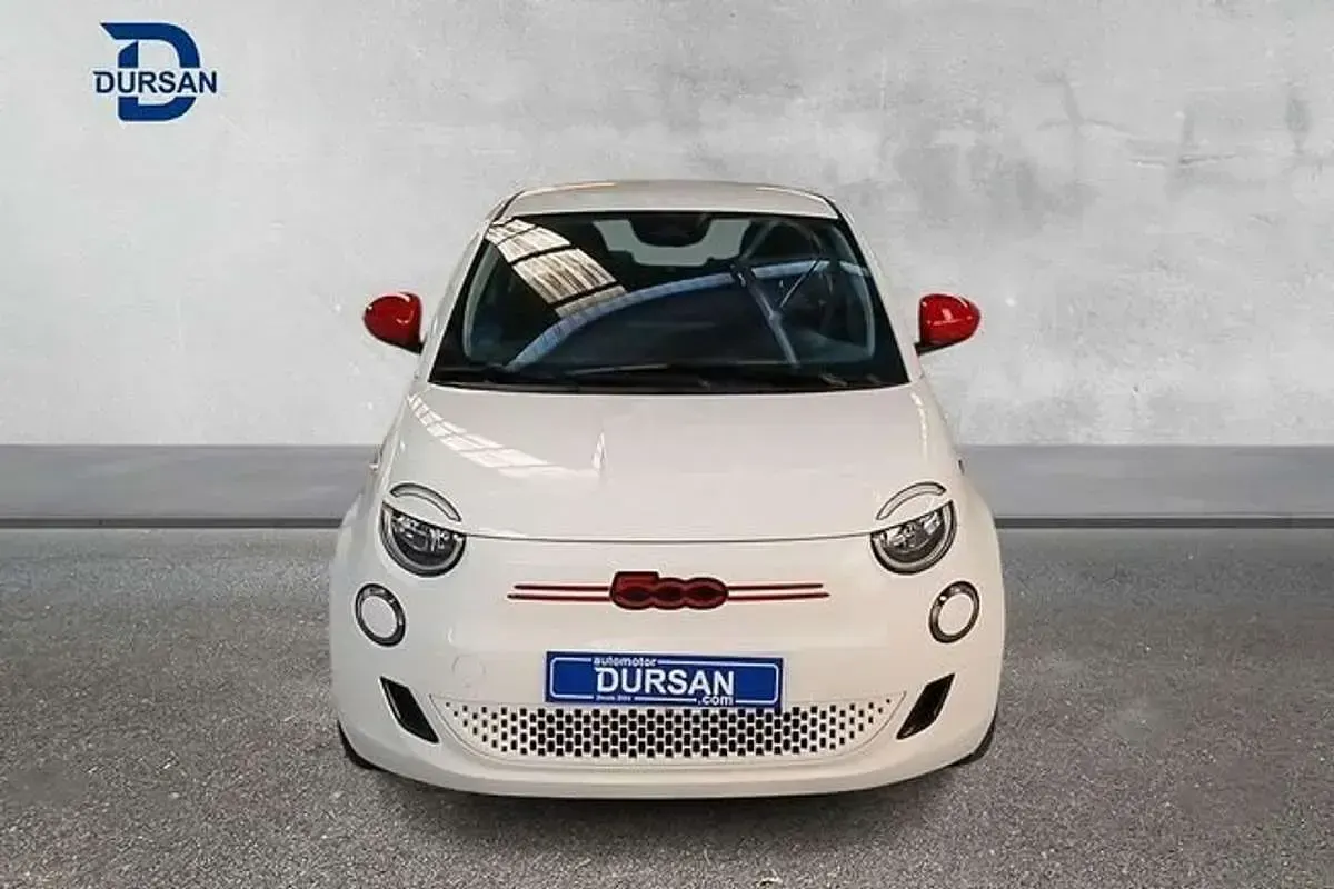 Usado Fiat 500 Red 71 CV (52 kW) 2023 Blanco Utilitario