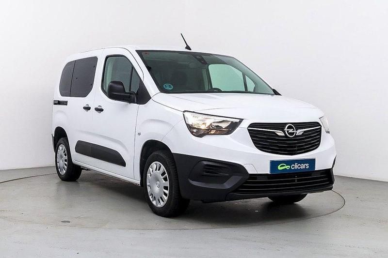 Usado Opel Combo Business Edition 100 CV (73 kW) 2023