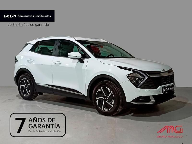 Cassa white (wd) Usado 2024 Kia Sportage 2 SUV | 32.200 € (Buen precio) - Imagen 1/4
