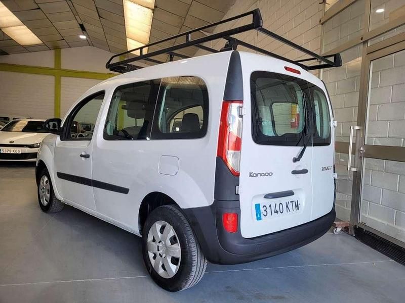 Usado Renault Kangoo 80 CV (58 kW) 2019 Blanco Familiar