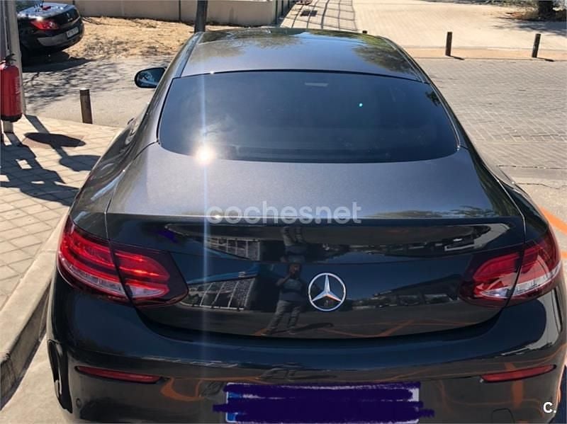 Usado Mercedes C220 194 CV (142 kW) 2019 Negro Coupe