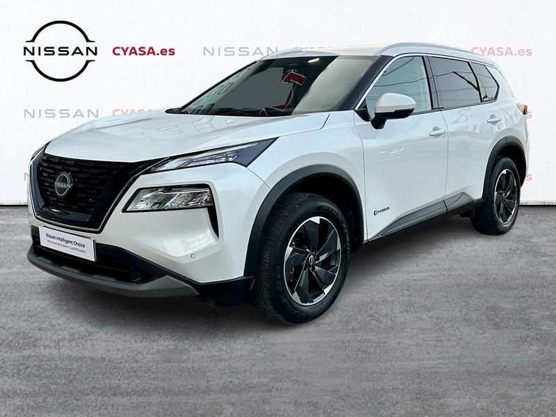 Usado Nissan X-Trail N-Connecta 213 CV (156 kW) 2025 Kori white SUV