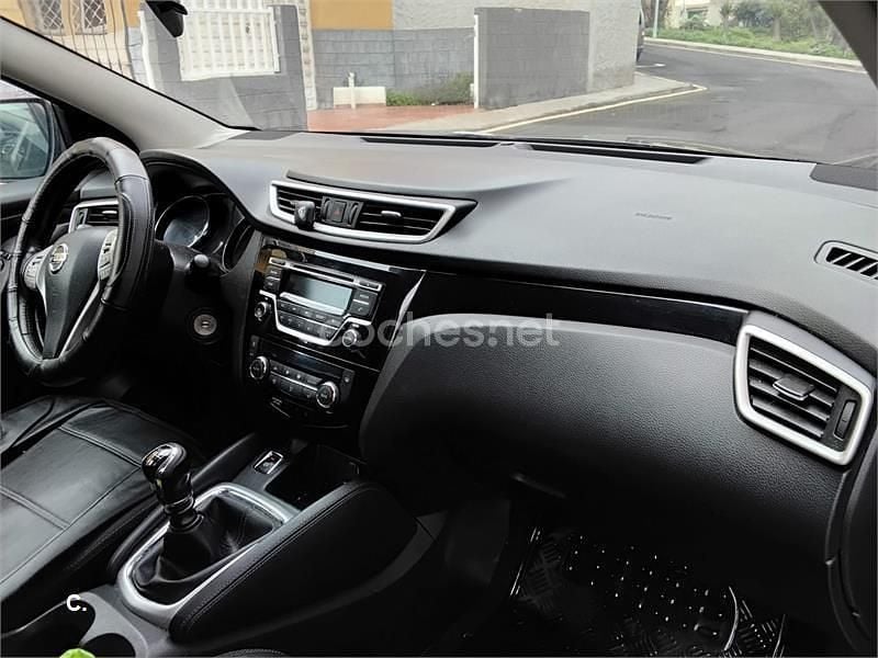 Usado Nissan Qashqai 360º 115 CV (84 kW) 2014 Gris / plata SUV