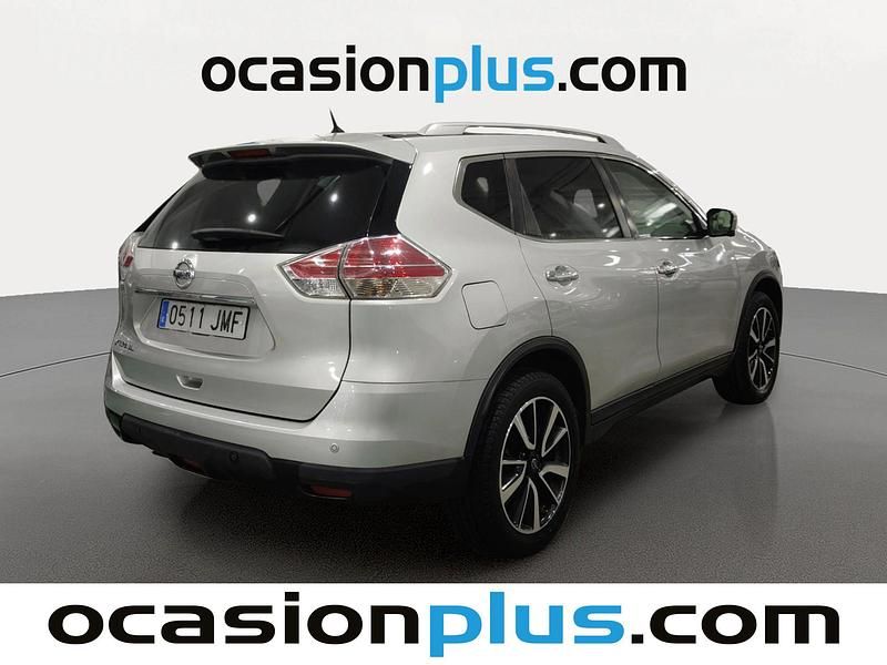 Usado Nissan X-Trail 360º 131 CV (96 kW) 2016 Gris plata SUV